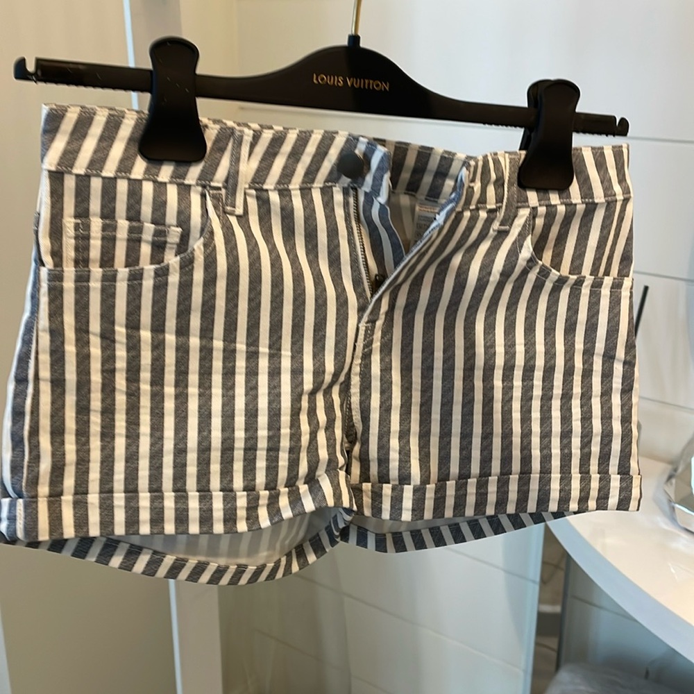 H&M shorts